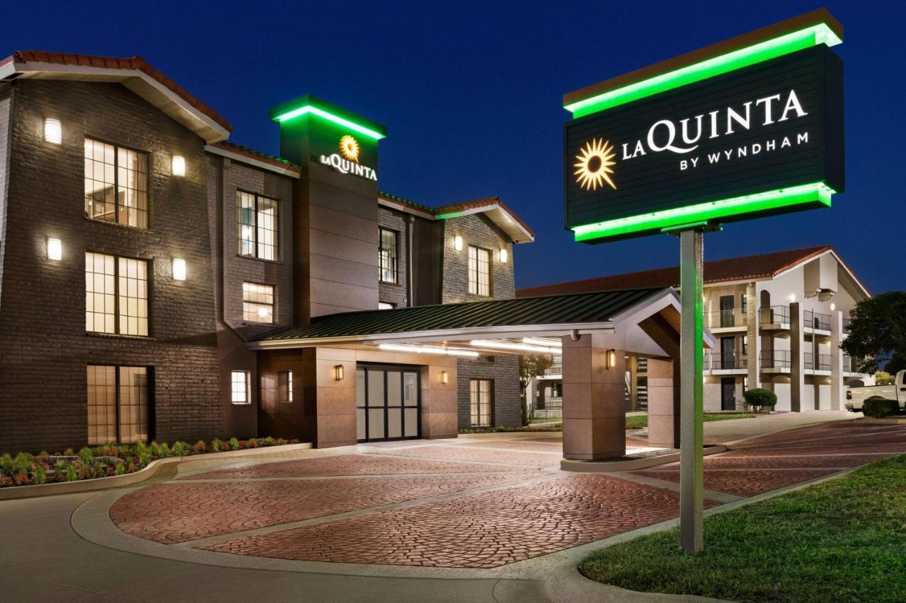 La Quinta Inn By Wyndham Temple Exterior photo